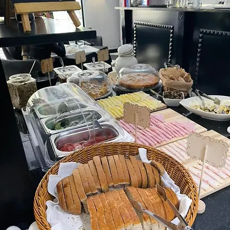 Hotel Ruby Palace Vlorë