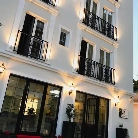 Ruby Palace Vlorë