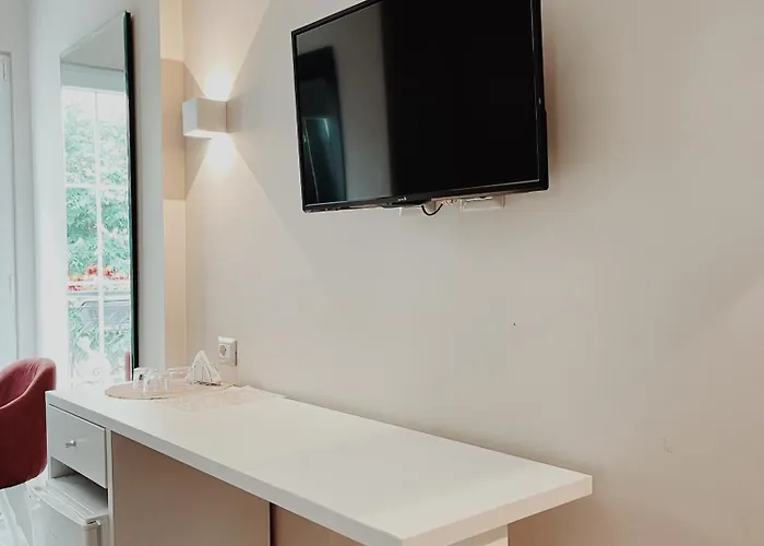 Ruby Palace 4* Vlorë