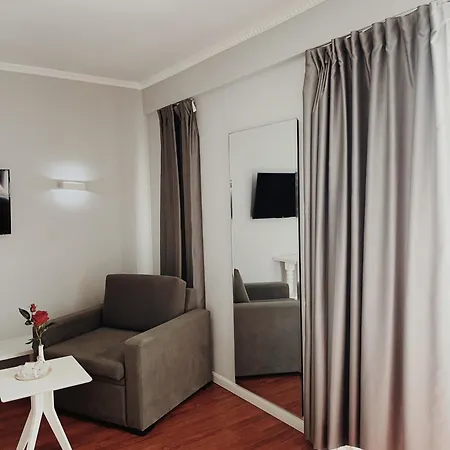 Ruby Palace Szálloda